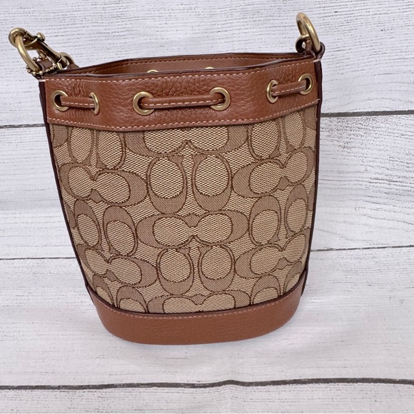 Disney X Coach Mini Dempsey Bucket Bag In Signature Jacquard With Mickey Mouse - Picture 3 of 9